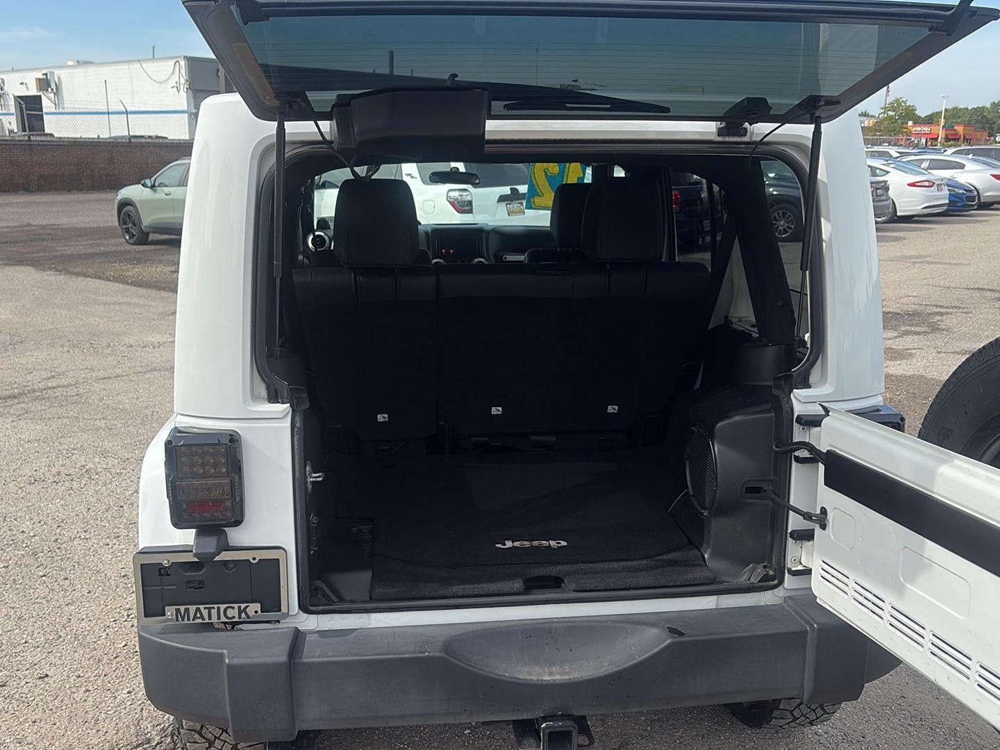 2012 Jeep Wrangler Unlimited Sahara