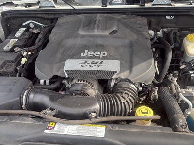 2012 Jeep Wrangler Unlimited Sahara