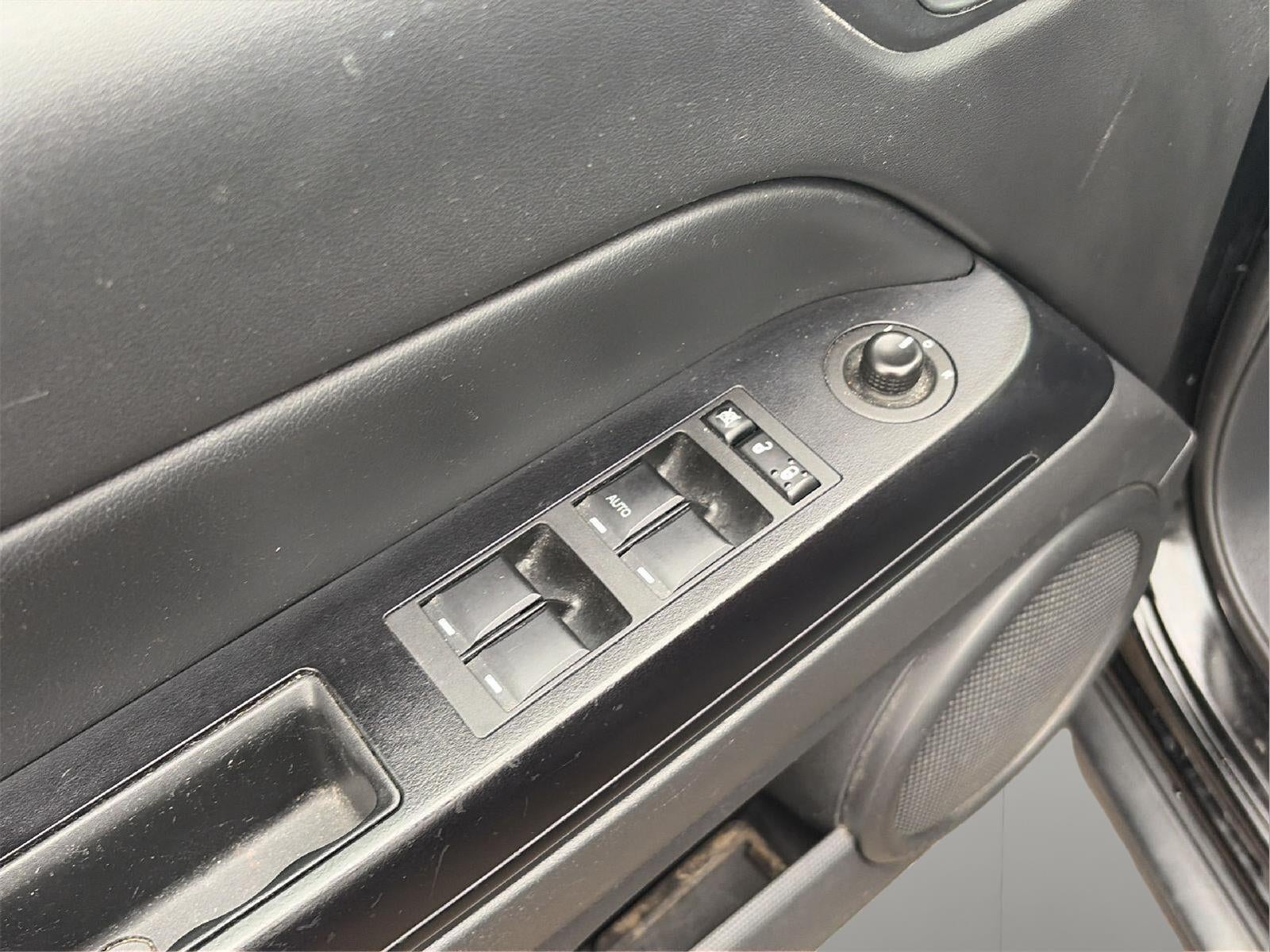 2016 Jeep Compass Sport