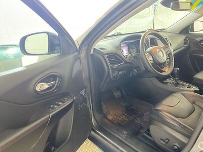 2022 Jeep Cherokee Trailhawk