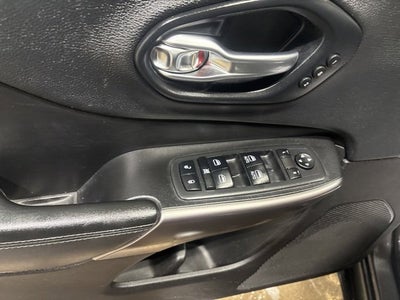 2019 Jeep Cherokee Overland