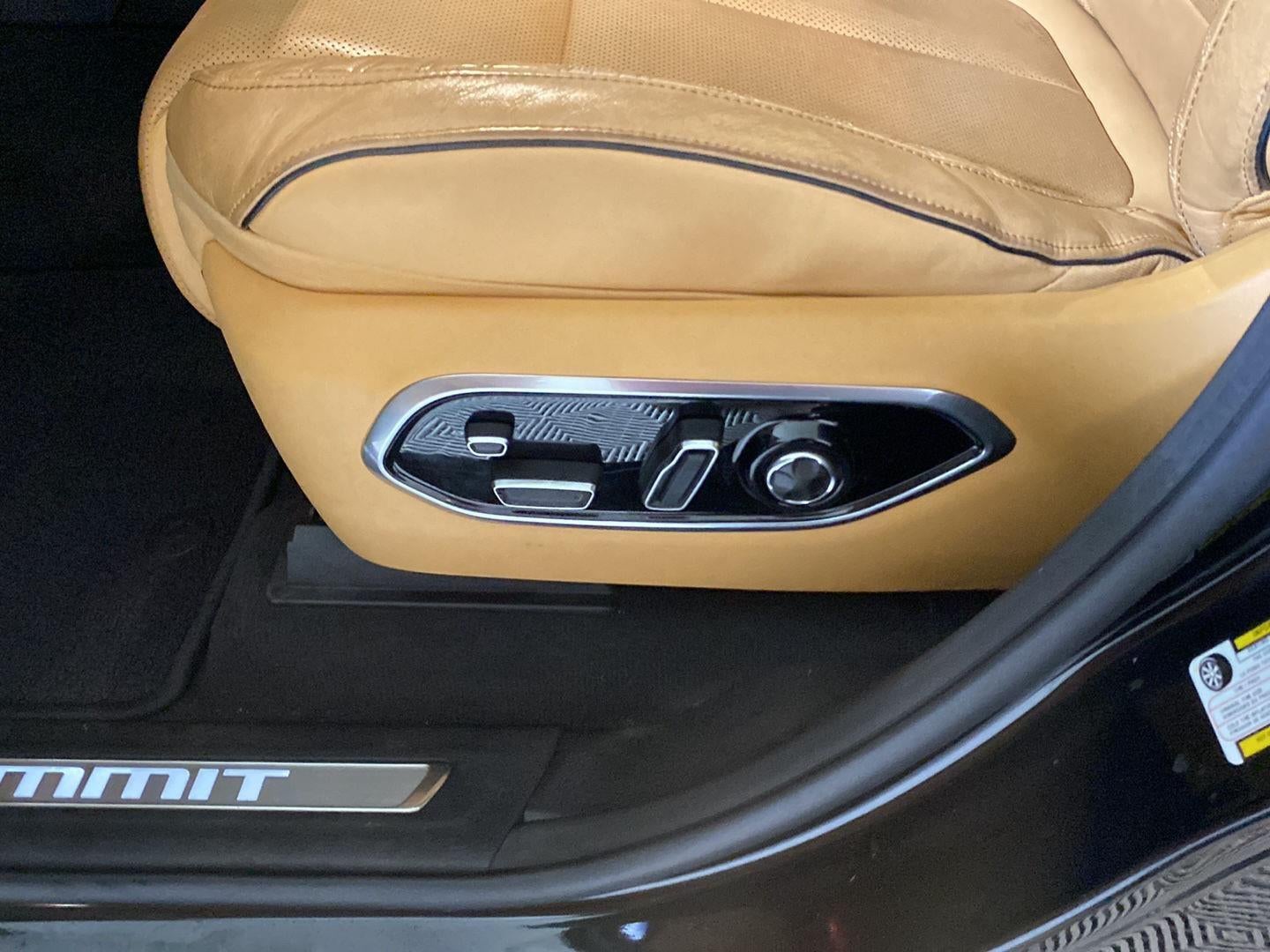 2022 Jeep Grand Cherokee L Summit
