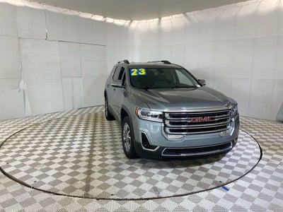 2023 GMC Acadia SLT