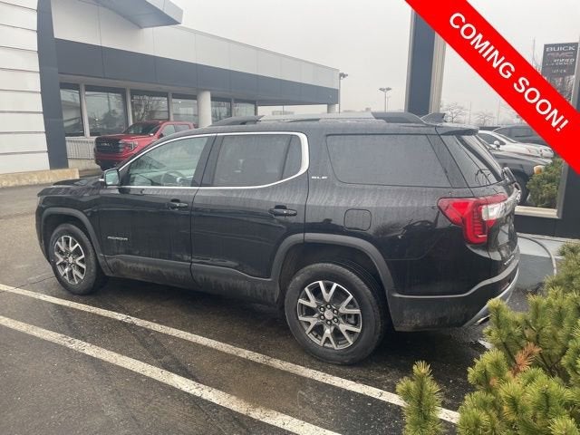 2023 GMC Acadia SLE