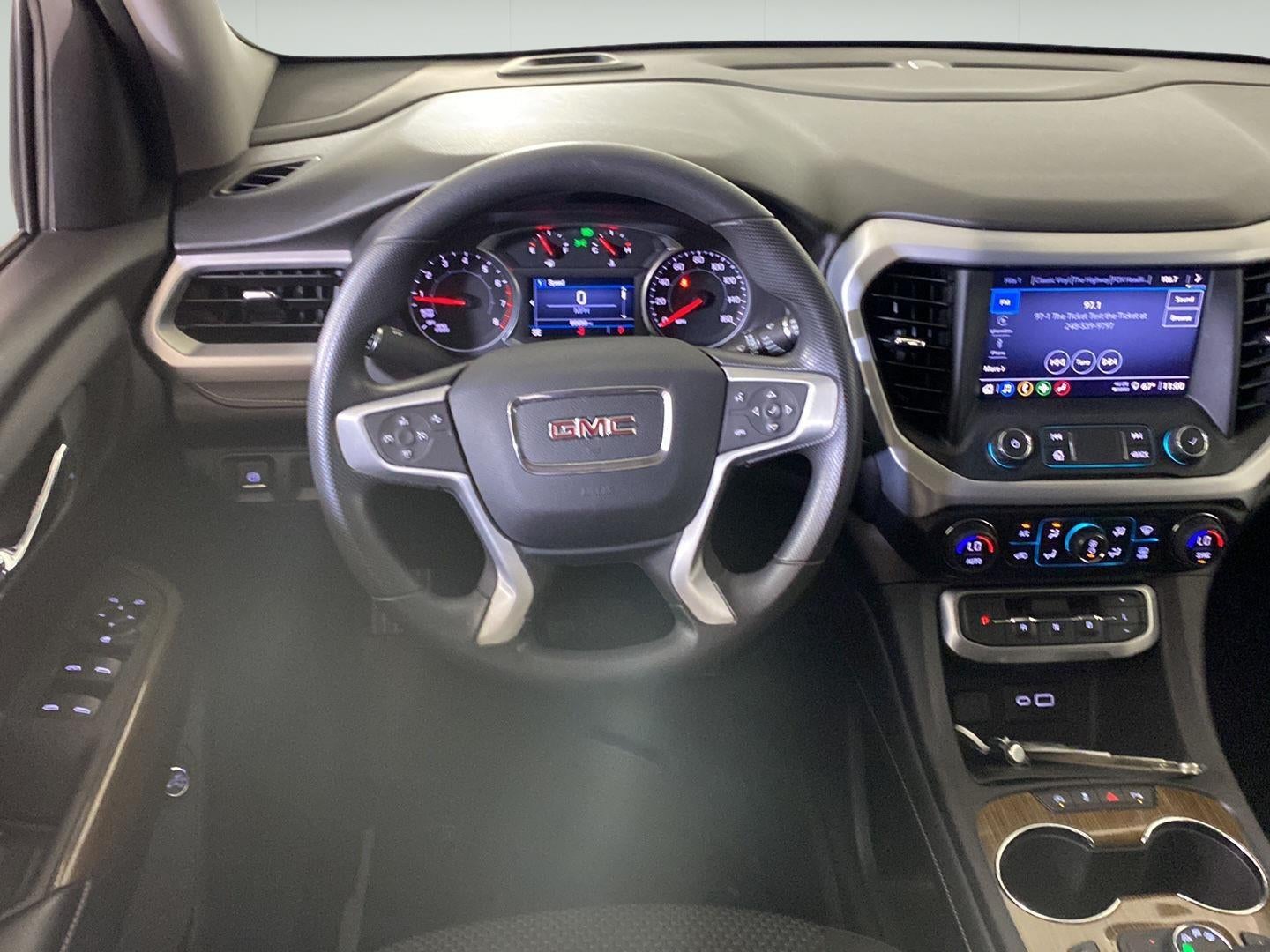 2022 GMC Acadia SLE