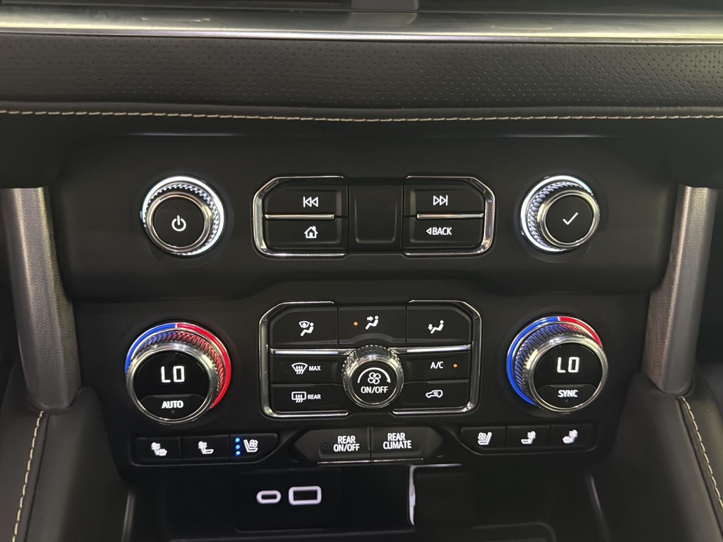 2024 GMC Yukon SLT
