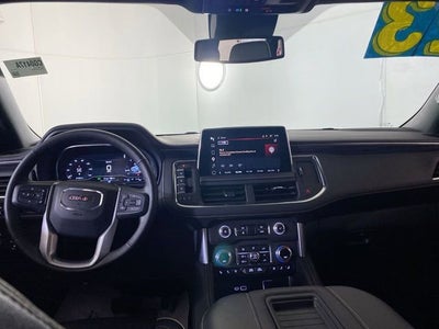 2023 GMC Yukon SLT