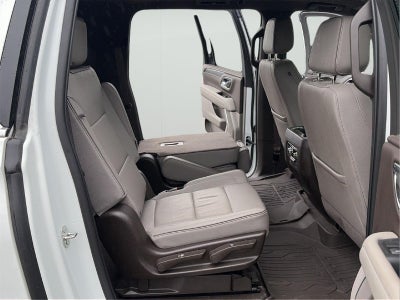 2023 GMC Yukon XL SLT