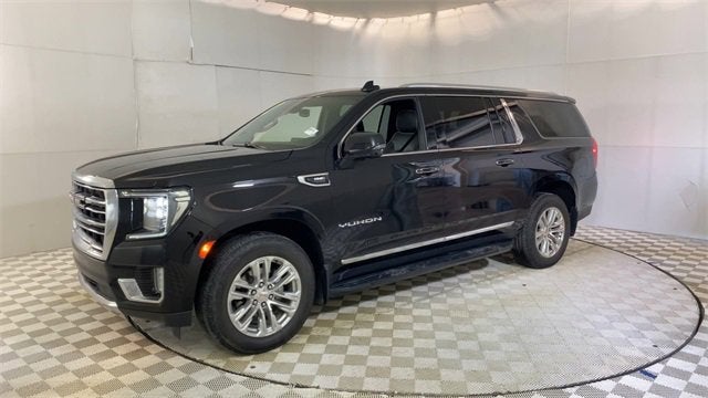 2022 GMC Yukon XL SLT