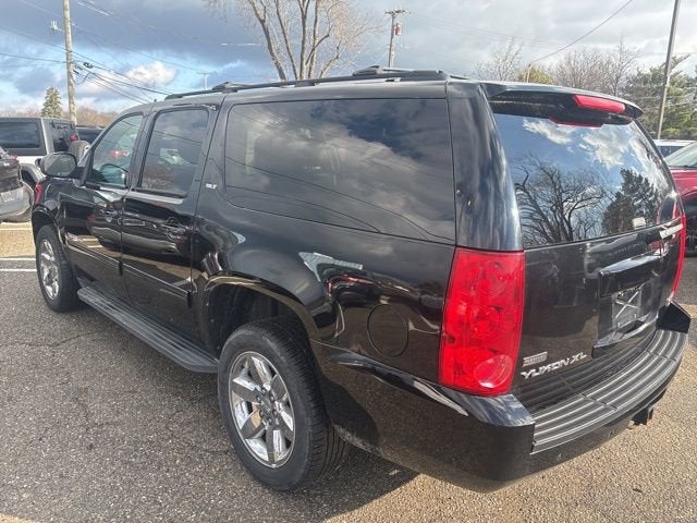 2011 GMC Yukon XL SLT