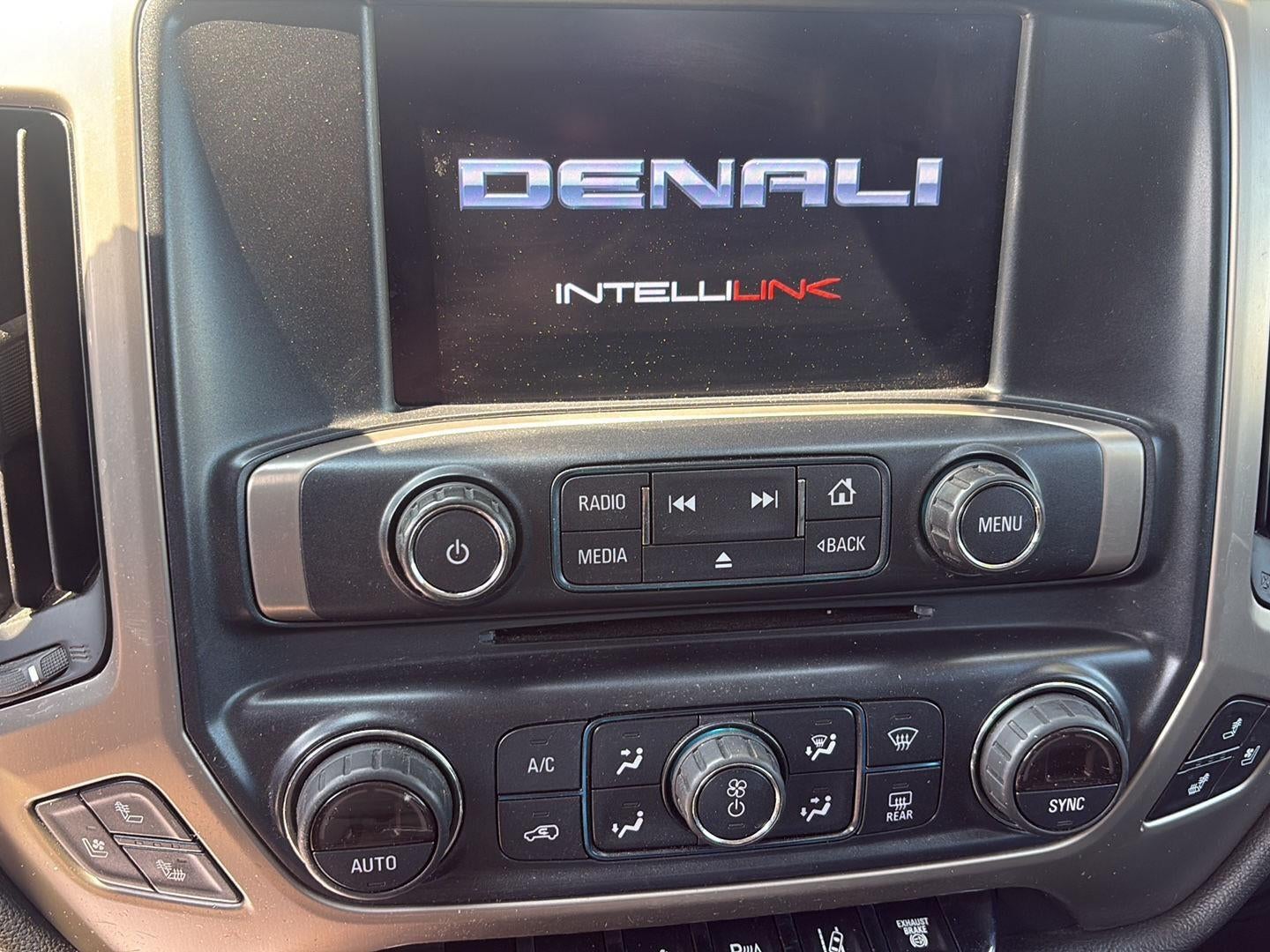 2017 GMC Sierra 2500 HD Denali