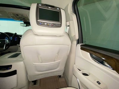 2018 Cadillac Escalade Luxury