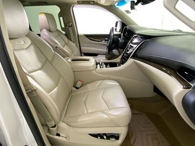 2018 Cadillac Escalade Luxury