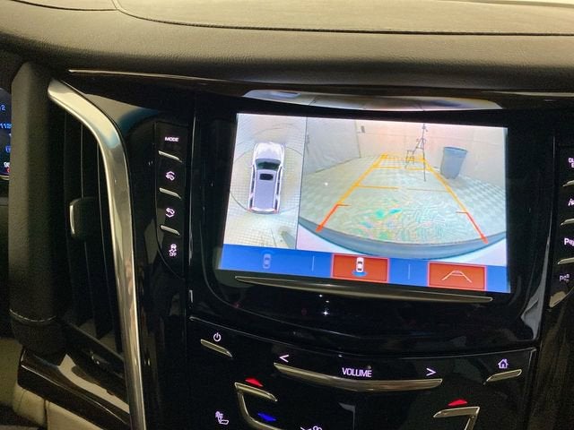 2018 Cadillac Escalade Luxury