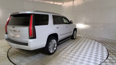2018 Cadillac Escalade Luxury