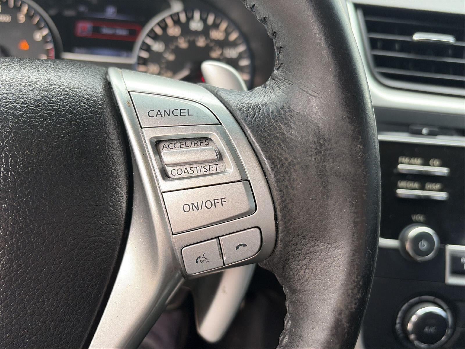 2016 Nissan Altima 2.5 SR