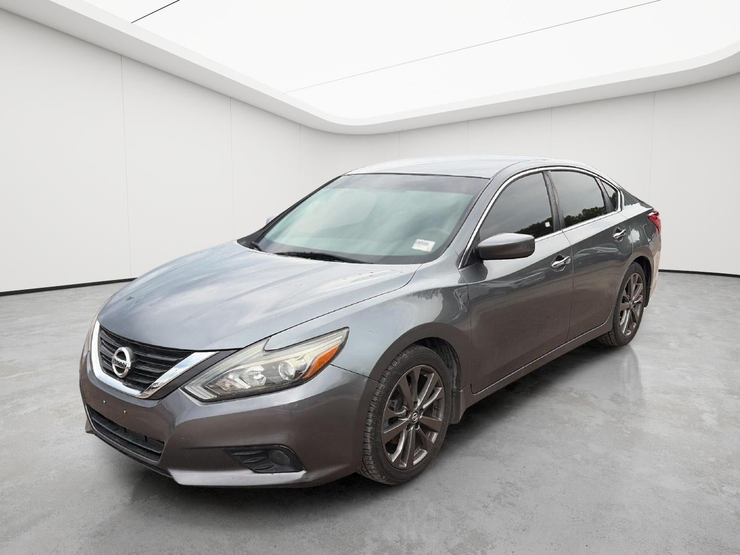 2016 Nissan Altima 2.5 SR