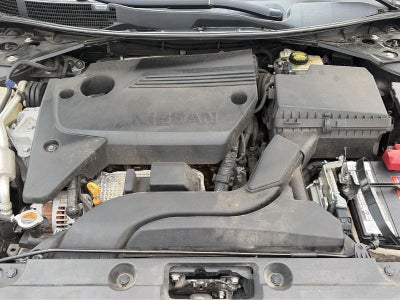 2016 Nissan Altima 2.5 SR
