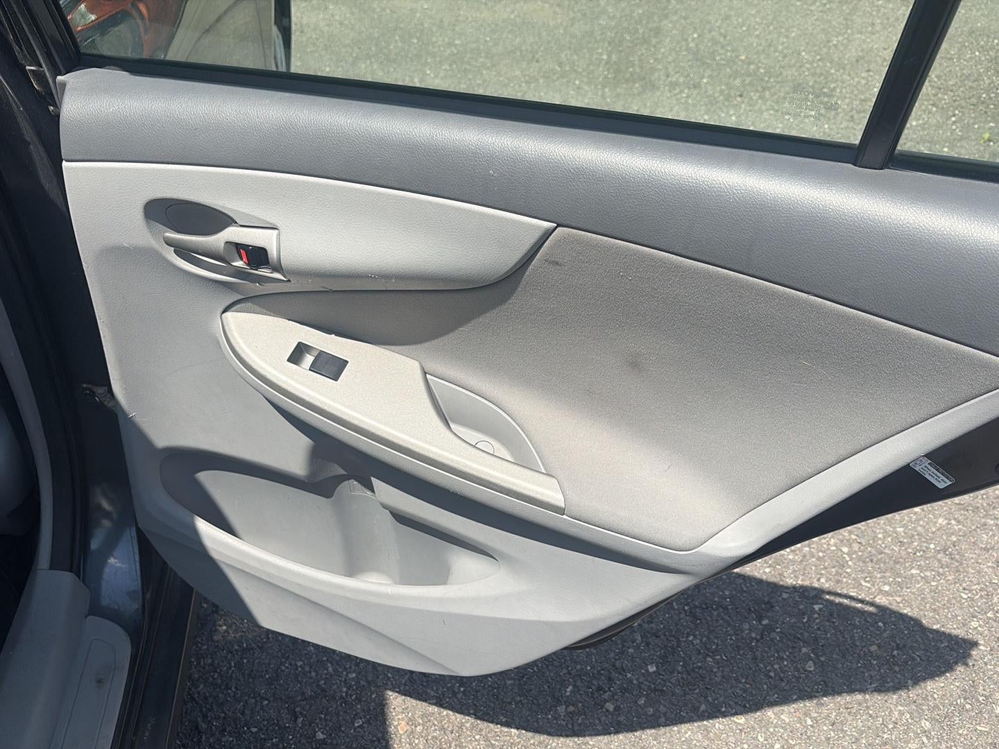 2010 Toyota Corolla Base 4-Speed AT