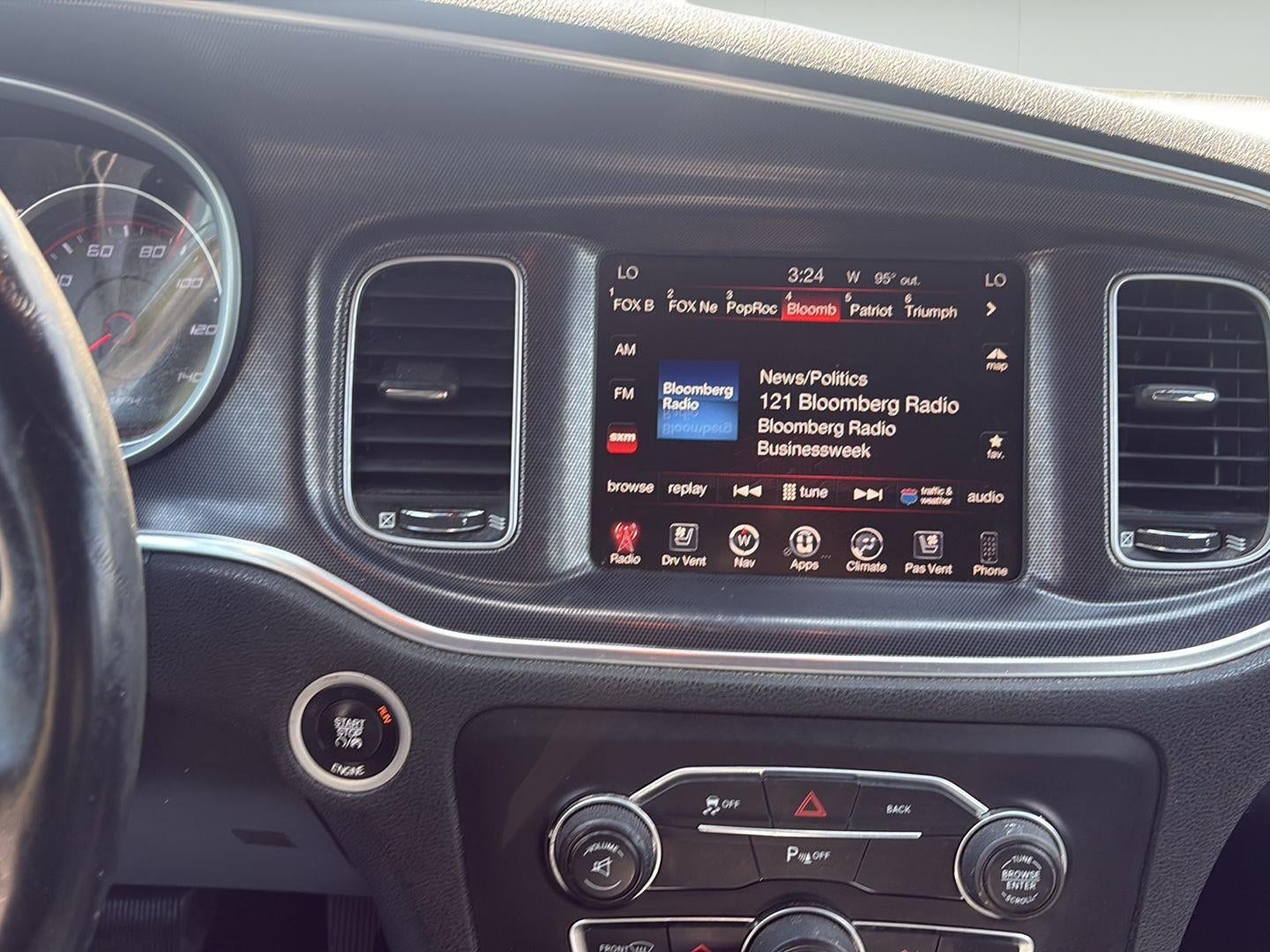2015 Dodge Charger SXT
