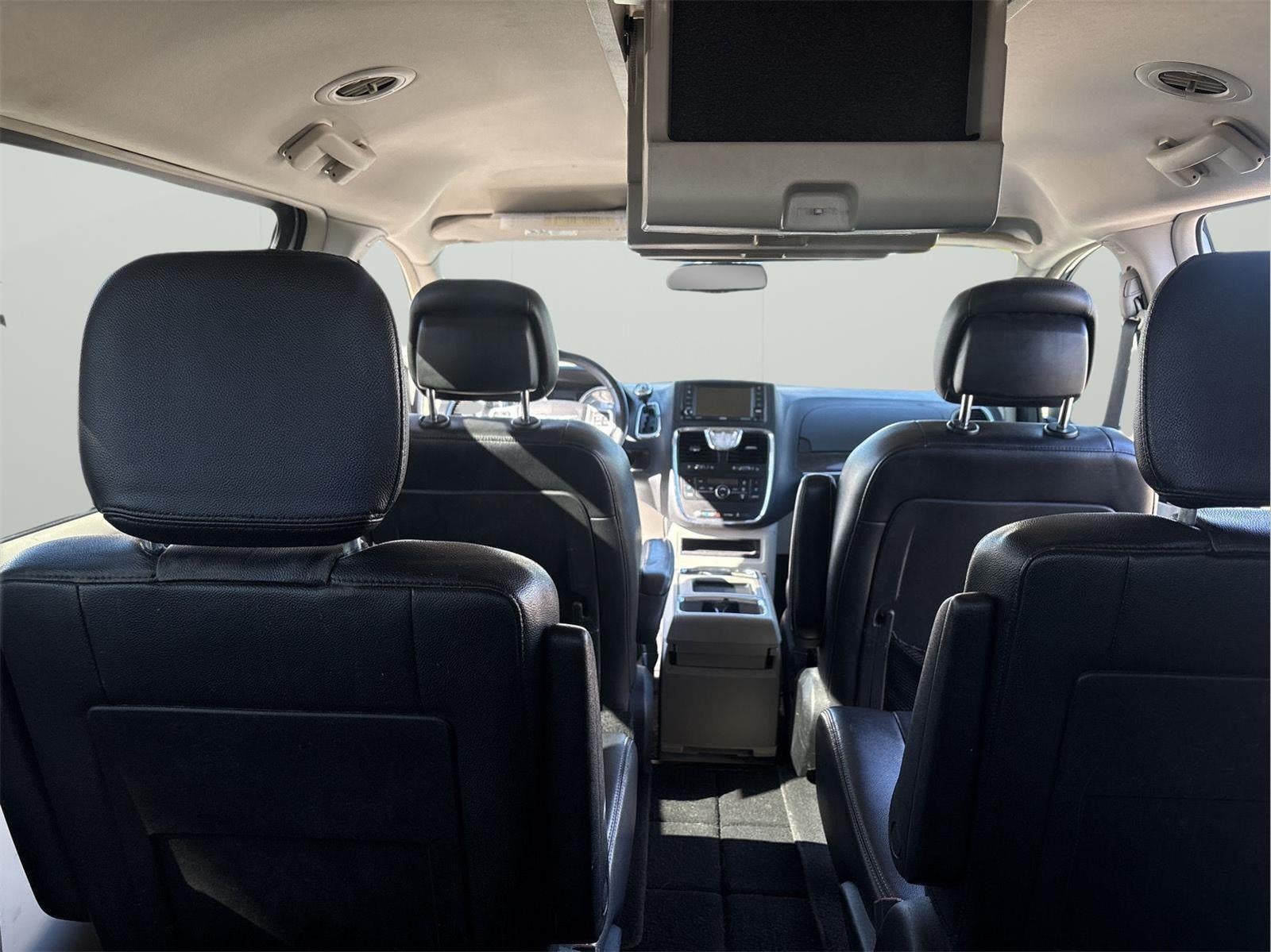2015 Chrysler Town & Country Touring