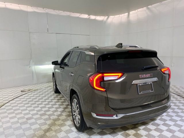 2023 GMC Terrain Denali