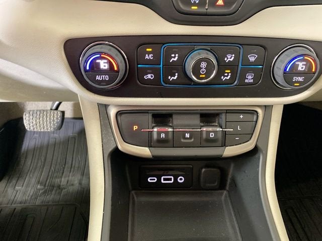 2022 GMC Terrain Denali