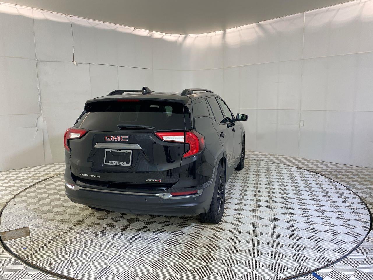 2024 GMC Terrain AT4