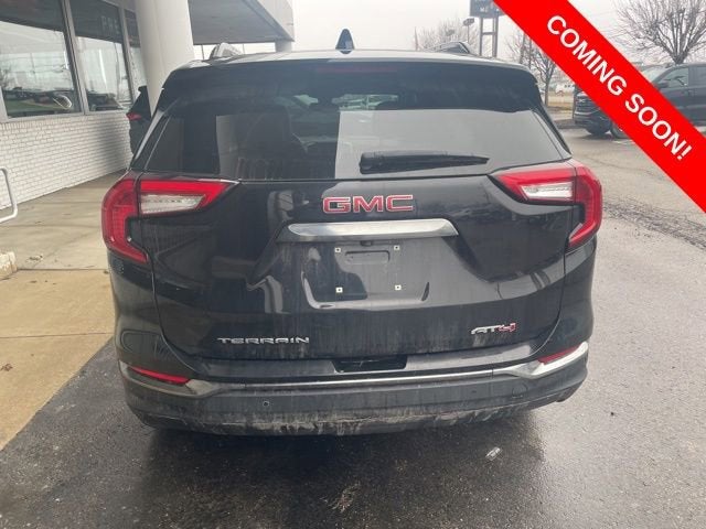 2022 GMC Terrain AT4