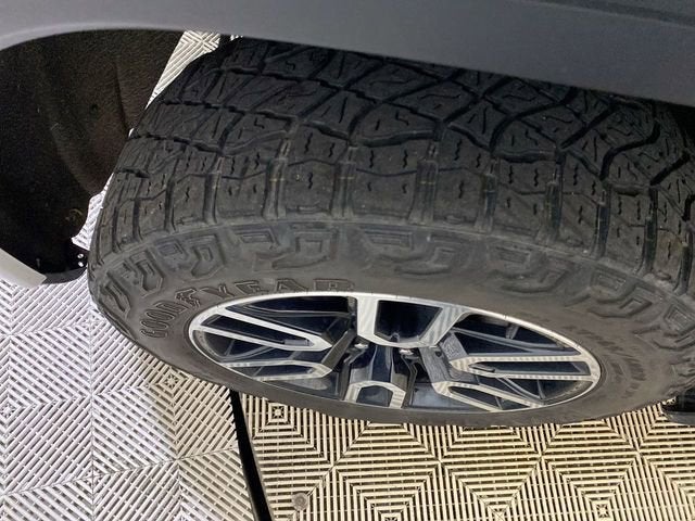 2022 GMC Sierra 1500 Limited AT4