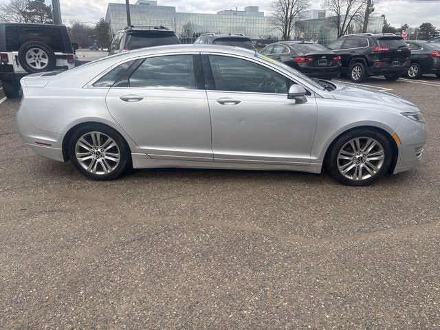 2014 Lincoln MKZ 4dr Sdn FWD