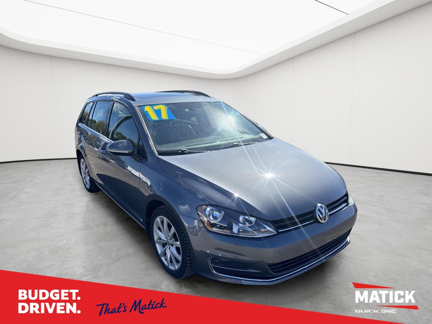 2017 Volkswagen Golf SportWagen S