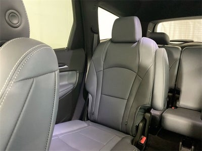 2022 Buick Enclave Essence