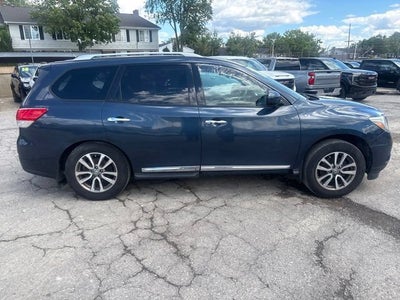 2013 Nissan Pathfinder S