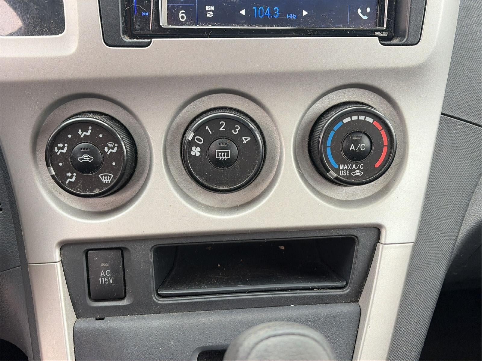 2009 Pontiac Vibe w/1SA