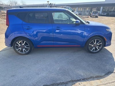 2022 Kia Soul GT-Line