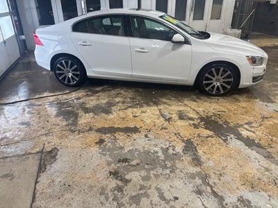 2016 Volvo S60 Inscription T5 Platinum