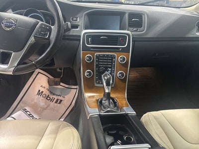 2016 Volvo S60 Inscription T5 Platinum
