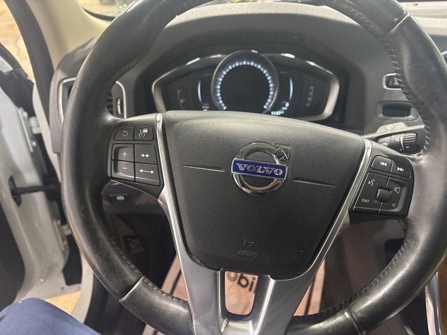 2016 Volvo S60 Inscription T5 Platinum