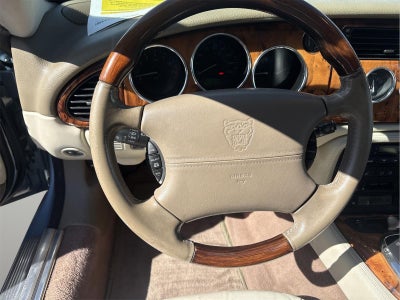 2005 Jaguar XK8 XK8