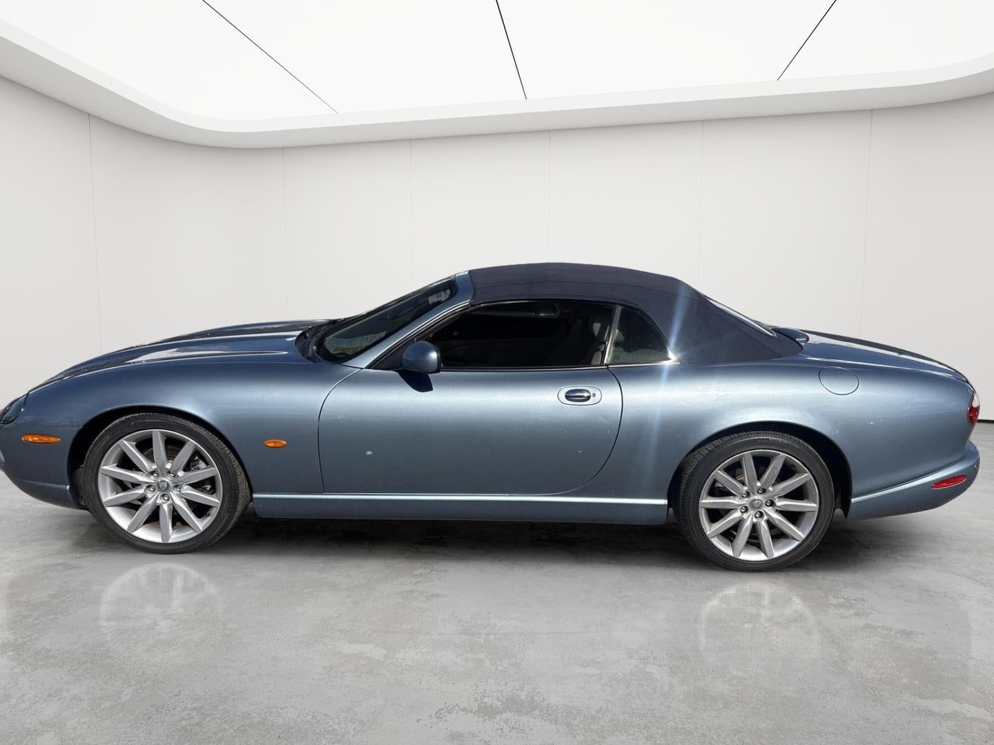 2005 Jaguar XK8 XK8