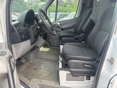 2014 Freightliner Sprinter Cargo Vans 2500 144-in. WB