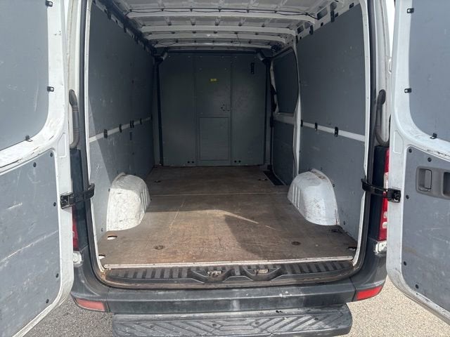 2014 Freightliner Sprinter Cargo Vans 2500 144-in. WB