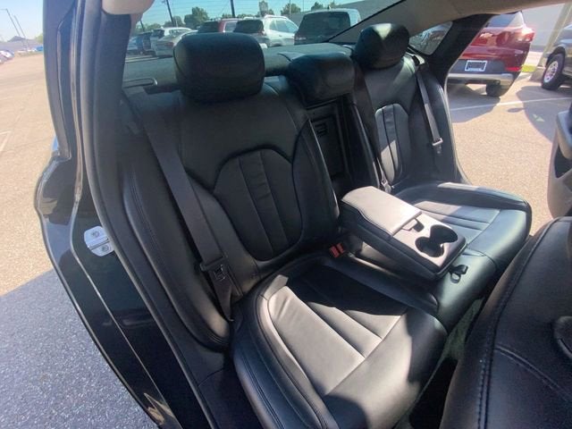 Used 2015 Chrysler 200 Limited with VIN 1C3CCCAB8FN685077 for sale in Redford Charter Township, MI
