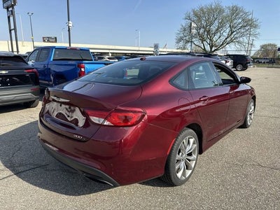 2015 Chrysler 200 S