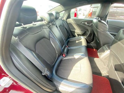 2016 Chrysler 200 S