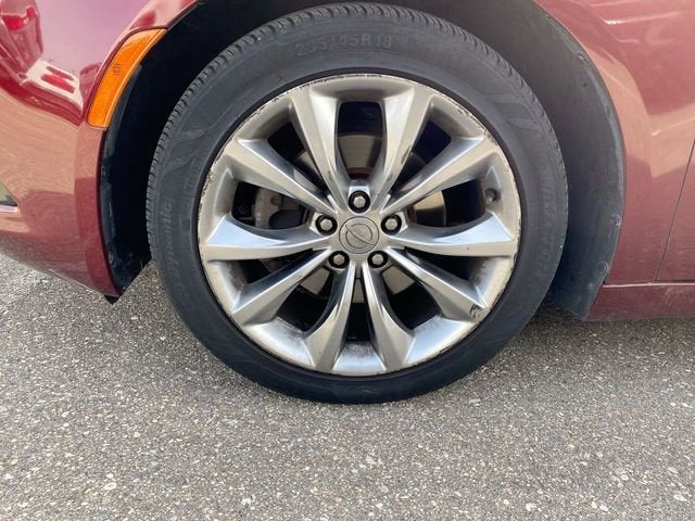 2016 Chrysler 200 S