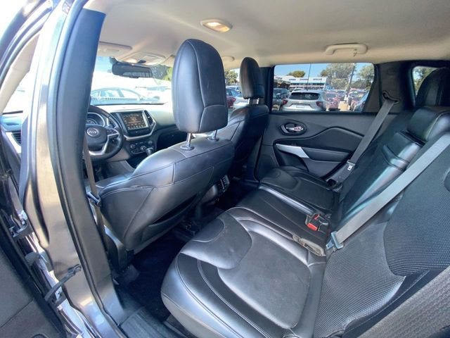 2018 Jeep Cherokee Overland