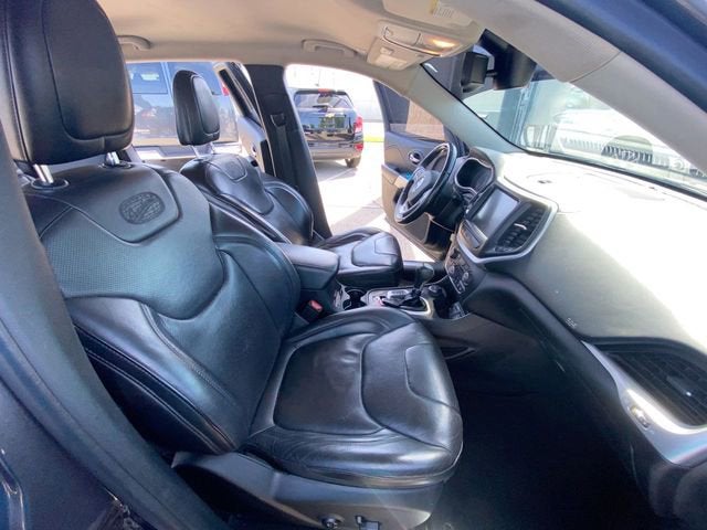2018 Jeep Cherokee Overland