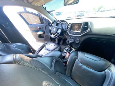 2018 Jeep Cherokee Overland